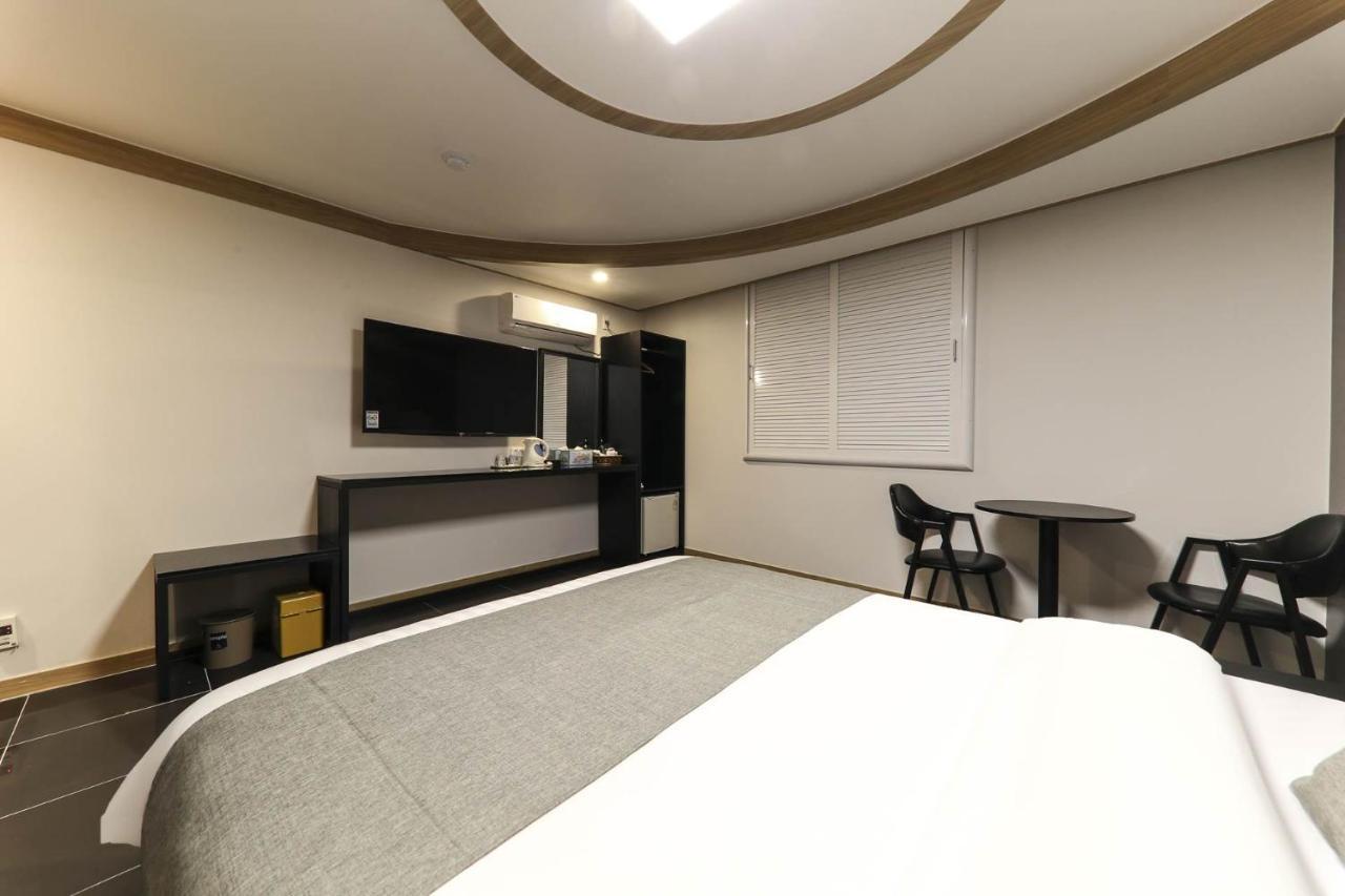 Major Hotel Jeju Exterior photo